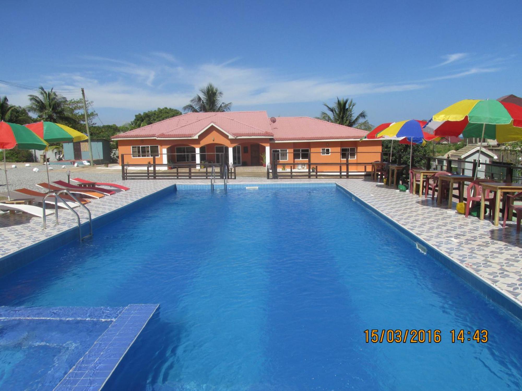 Jamaica Inn Guest House Botianaw Bagian luar foto