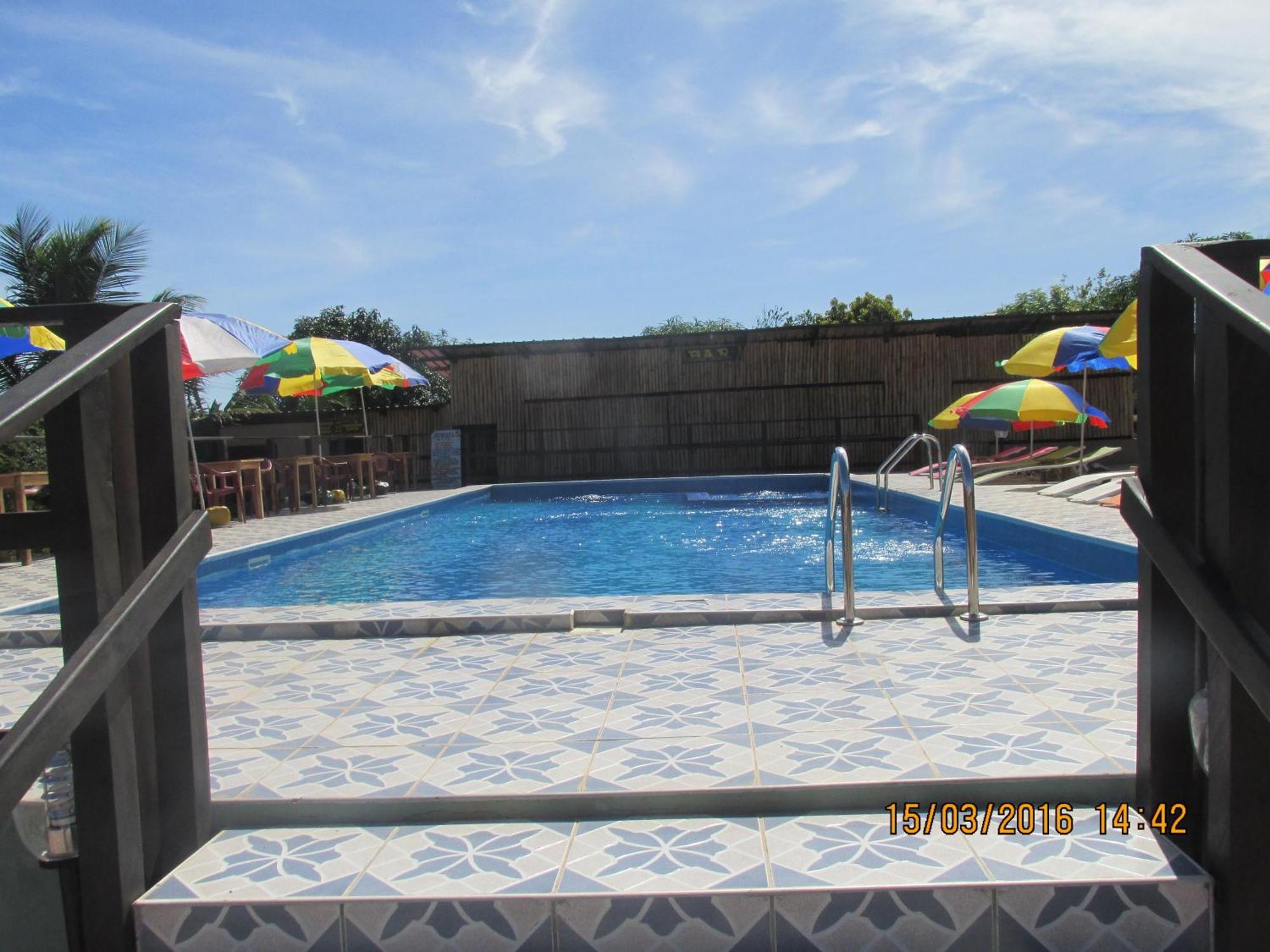 Jamaica Inn Guest House Botianaw Bagian luar foto