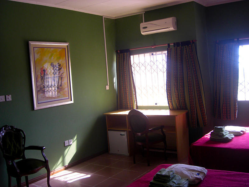 Jamaica Inn Guest House Botianaw Ruang foto